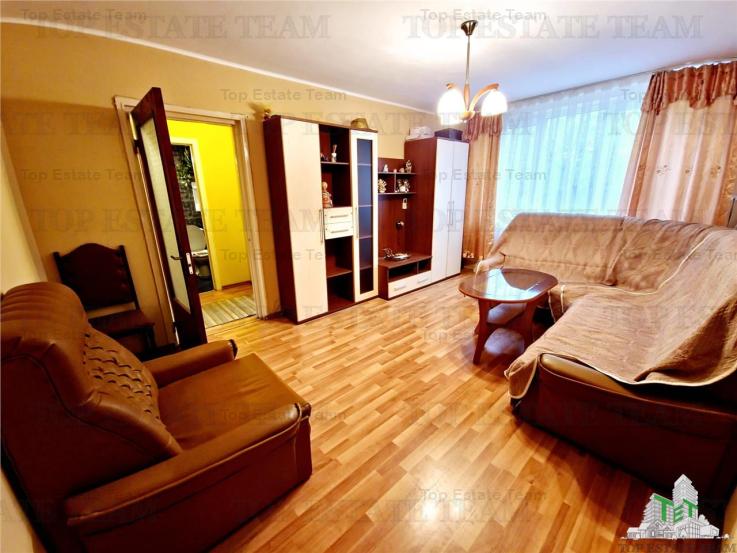 Apartament 3 camere  metrou 1 Decembrie 1918