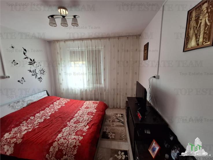 Apartament 4 camere - elegant - centru - vanzare