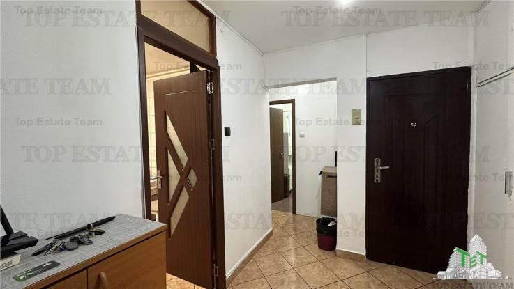 Apartament 3 camere cu 2 bai in zona Fizicienilor/Dristor