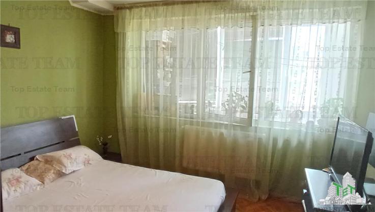 Apartament 2 camere de vanzare, zona Stefan cel Mare