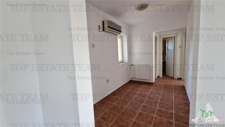 APARTAMENT 3 CAMERE decomandat in zona linistita