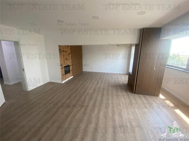 Apartament 4 camere renovat complet, de vanzare zona Piata Victoriei