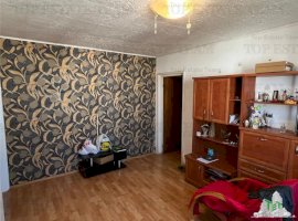 Apartament 4 camere METROU Raul Doamnei