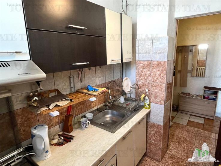 Apartament 4 camere METROU Raul Doamnei