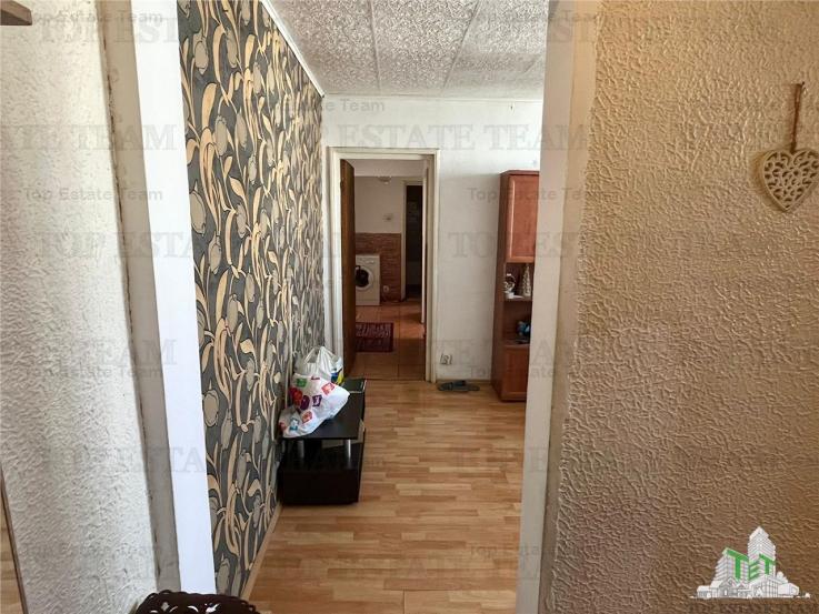 Apartament 4 camere METROU Raul Doamnei