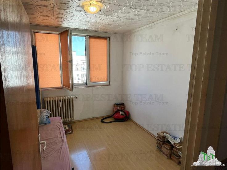 Apartament 4 camere METROU Raul Doamnei