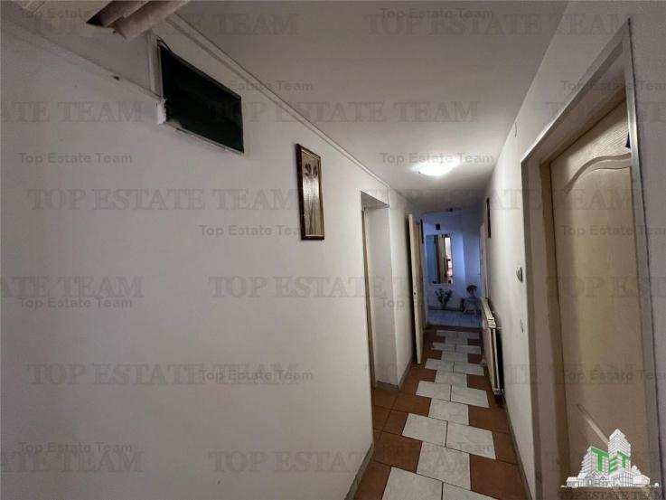 Casa individuala si curte, Soseaua Salaj