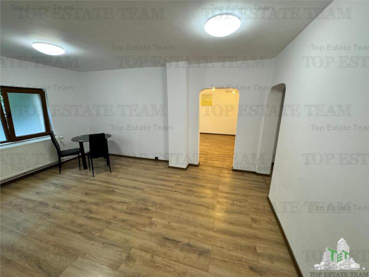 Apartament / Spatiu comercial  de vanzare in zona Alba Iulia / Vitan