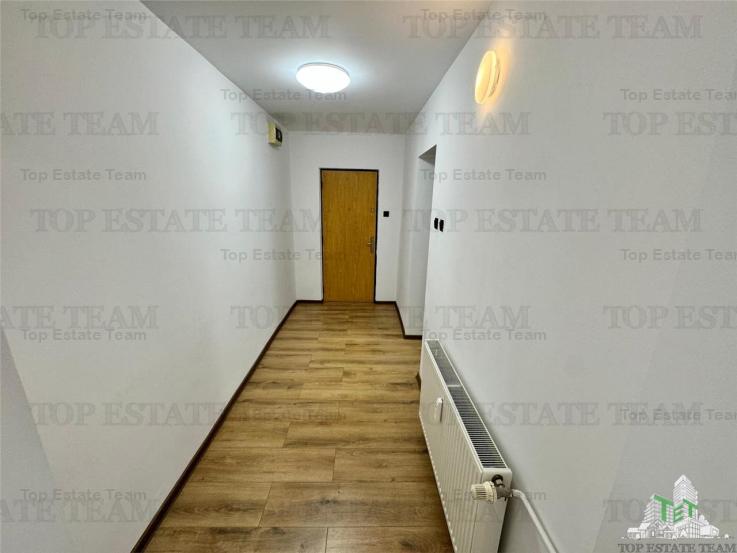 Apartament / Spatiu comercial  de vanzare in zona Alba Iulia / Vitan