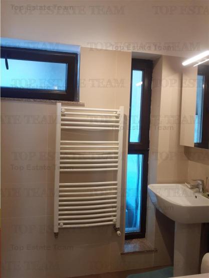 Apartament de vanzare  2 camere, centrala proprie, bloc nou, zona Eminescu, mobilat  si  utilat modern, gata de mutare !