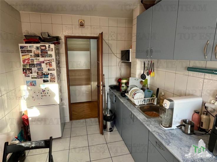 Apartament 2 camere decomandat, Metrou Lujerului