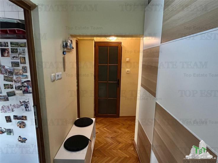 Apartament 2 camere decomandat, Metrou Lujerului