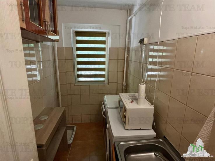 Apartament 2 camere decomandat, Metrou Lujerului