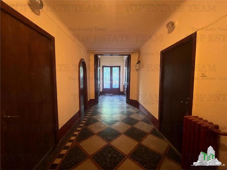 Apartament 2 camere, 2 parcari si 2 boxe langa metrou Tineretului