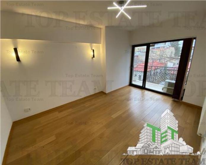 Apartament cu 3 camere de vanzare in zona Aviatorilor