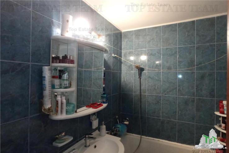 Apartament 2 camere de vanzare, zona Stefan cel Mare