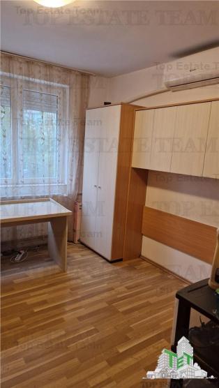 Apartament mobilat 2 camere decomandat Pacii (3min metrou)