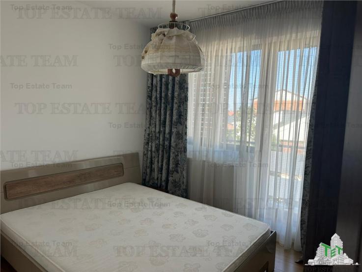 Apartament 3 camere, 2 balcoane de vanzare