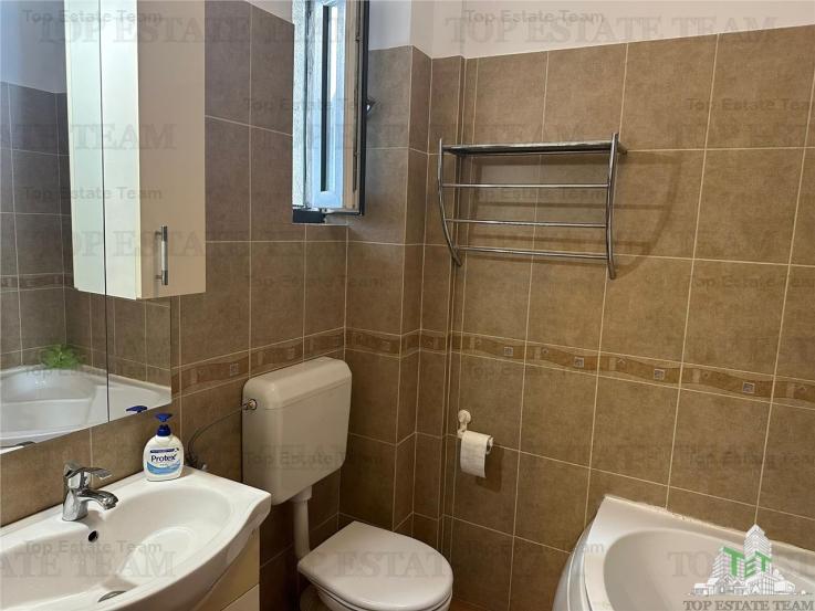 Apartament 3 camere, 2 balcoane de vanzare