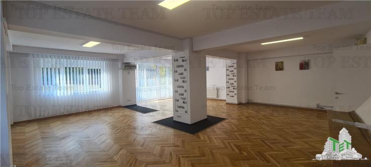 Apartament pretabil office in zona Casin