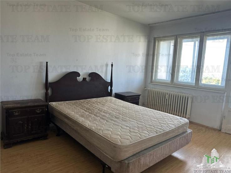 Apartament 2 camere de vanzare in zona Pajura