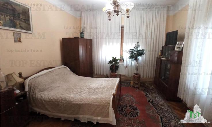 Casa individuala de vanzare in zona Stefan cel Mare