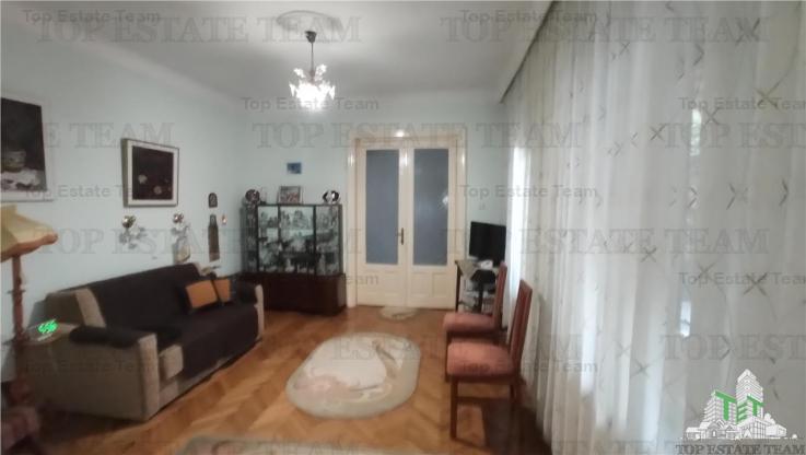 Casa individuala de vanzare in zona Stefan cel Mare