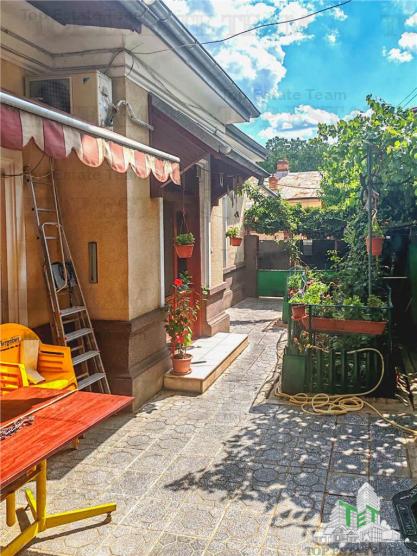 Casa individuala de vanzare in zona Stefan cel Mare