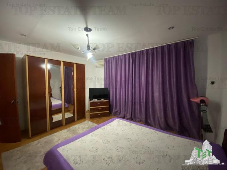 Apartament 3 camere,  balcon, de vanzare, Nerva Traian