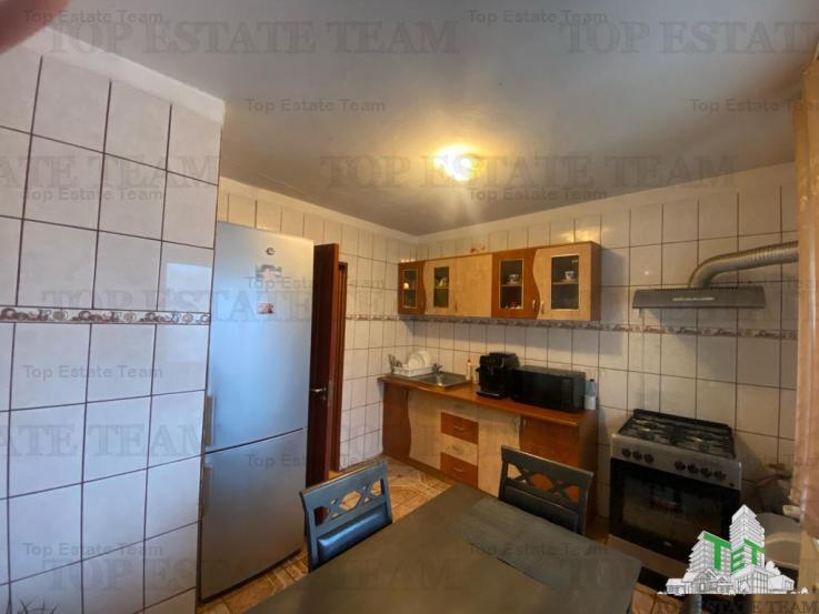 Apartament 3 camere,  balcon, de vanzare, Nerva Traian