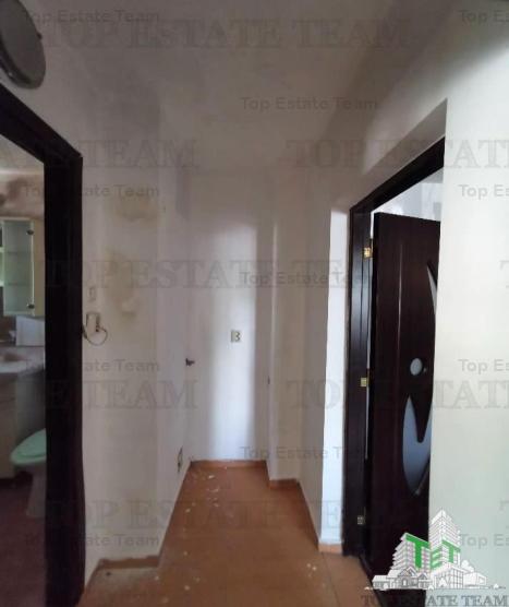 Apartament 2 camere de vanzare in zona Baicului