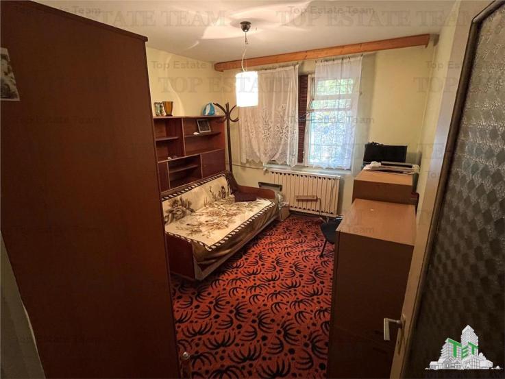 Apartament 4 camere LUJERULUI | 5 min fata de METROU