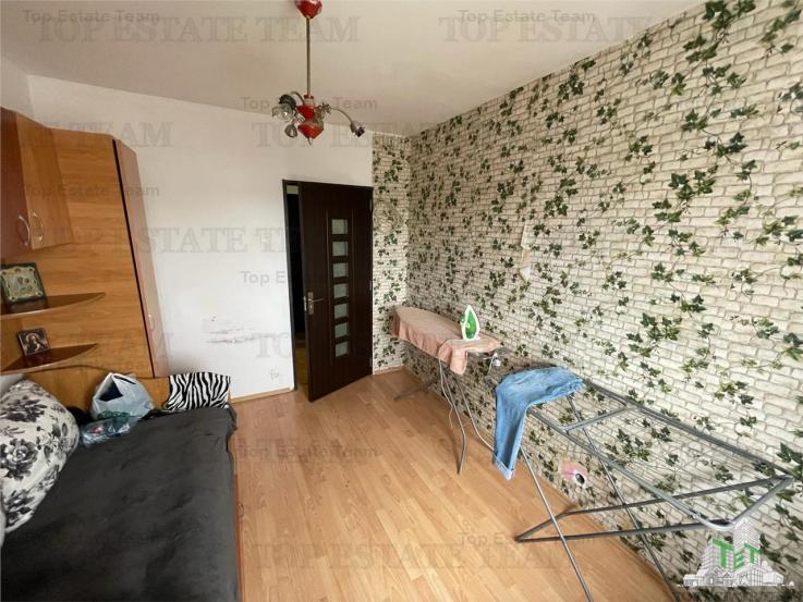 Apartament 3 camere bloc 1982 metrou Lujerului