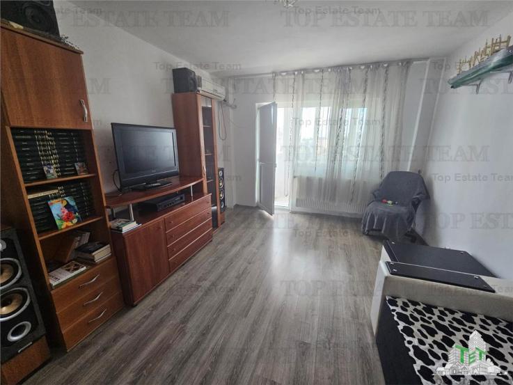 Apartament 3 camere bloc 1982 metrou Lujerului