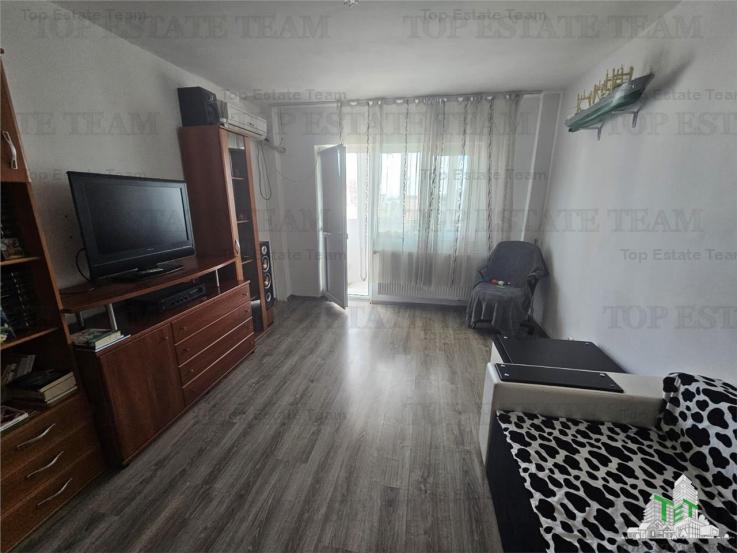 Apartament 3 camere bloc 1982 metrou Lujerului