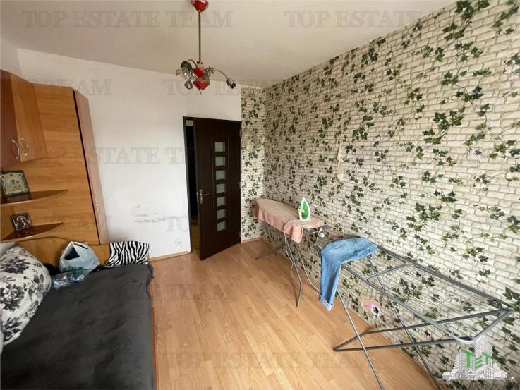 Apartament 3 camere bloc 1982 metrou Lujerului