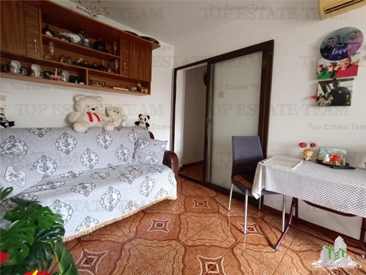 VANZARE APARTAMENT 3 CAMERE TOMIS NORD