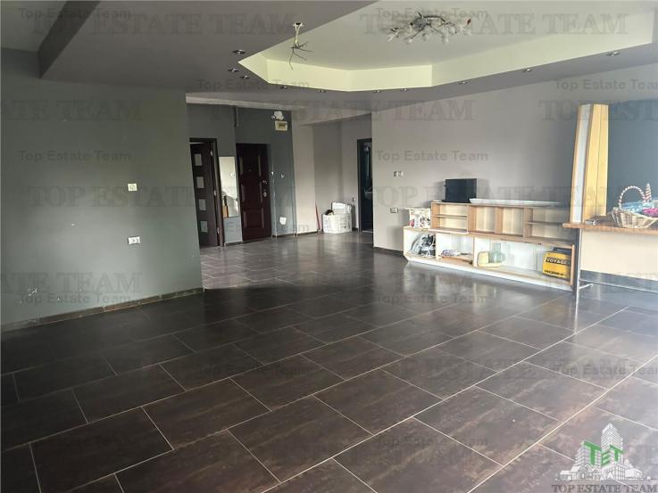 Apartament 3 camere de vanzare in zona Bucurestii Noi