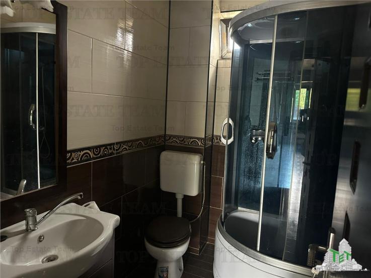 Apartament 3 camere de vanzare in zona Bucurestii Noi