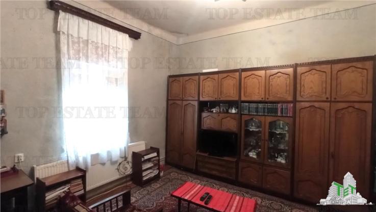 Casa de vanzare ultracentral, zona Izvorul Rece