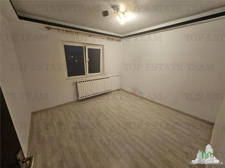 Apartament 3 camere renovat/nemobilat Liceu Dimitrie Bolintineanu