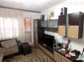 Apartament 3 camere de vanzare, zona Stefan cel Mare