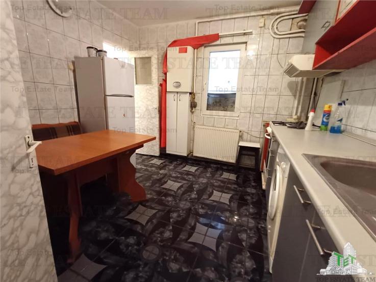 Apartament 2camere  de inchiriat 2min metrou Lujerului