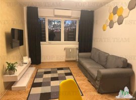 Apartament 2 camere de vanzare in zona Pajura