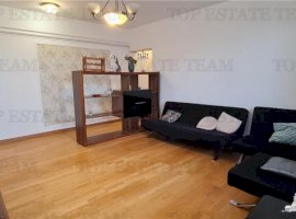 Vanzare apartament cu 3 camere, loc de parcare subteran si boxa