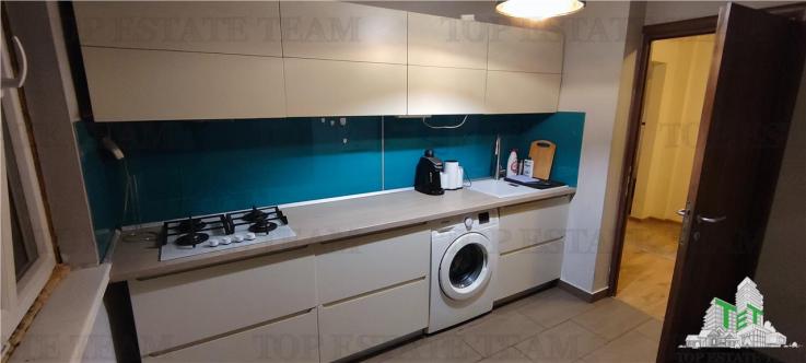 Berceni | Apartament 3 camere | Semidecomandat | 64mp | TET0017200