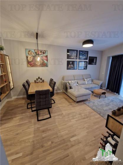 APARTAMENT 3 CAMERE DE VANZARE - PIATA PRESEI LIBERE