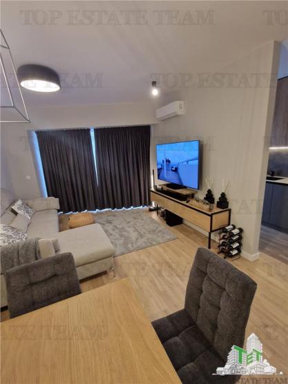 APARTAMENT 3 CAMERE DE VANZARE - PIATA PRESEI LIBERE