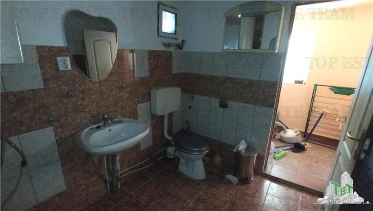 Casa de vanzare in zona Stefan cel Mare