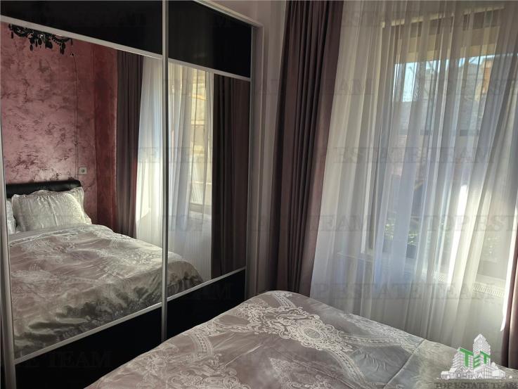 Apartament 3 camere de vanzare in zona Teatrul Masca